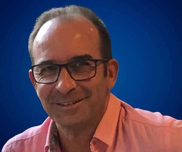 Manolo Cámara — Conferencista de Liderazgo